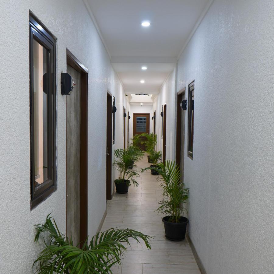 Hostel Djuragan Kamar Mangga Besar Dżakarta Zewnętrze zdjęcie